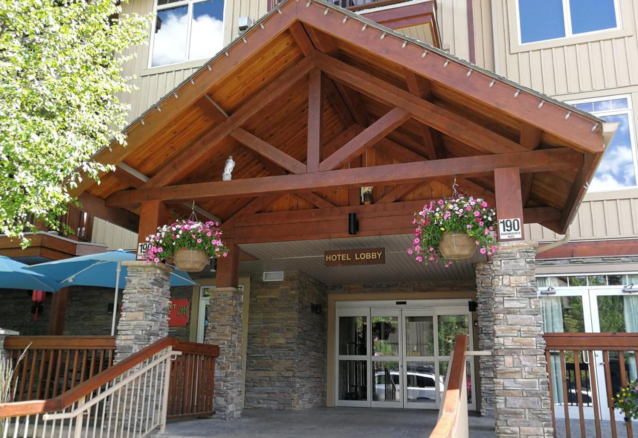Sunny Tranquil Woods Turret In Falcon Crest Lodge キャンモア 部屋 写真